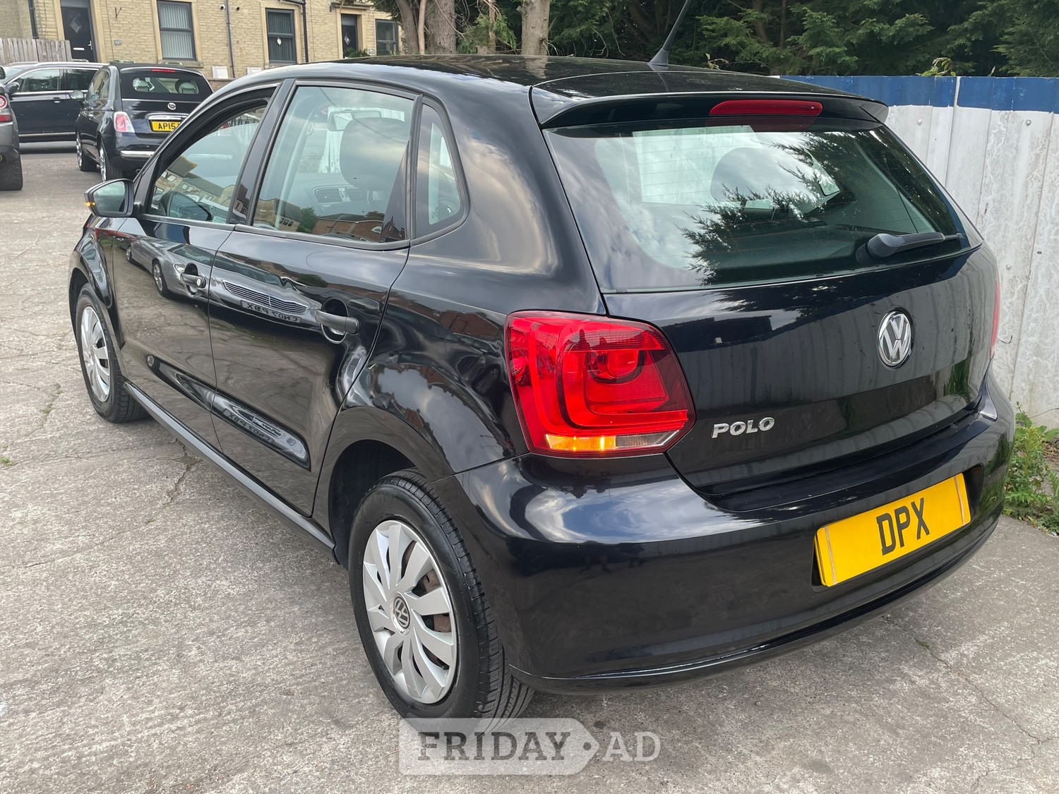 Volkswagen Polo 2014 - Cars