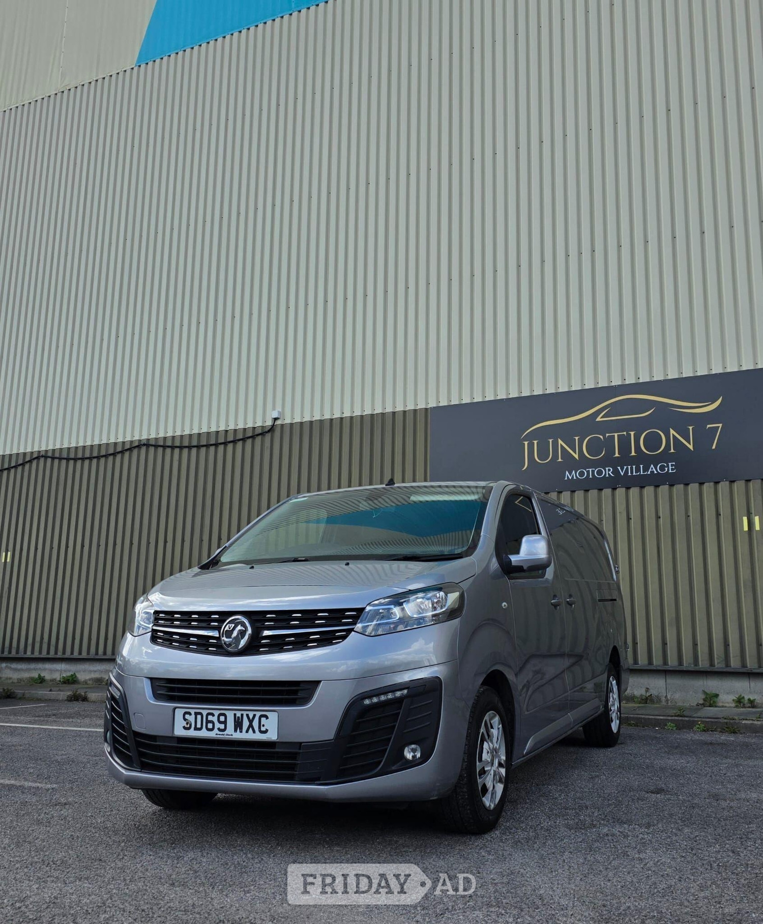 Vauxhall Vivaro 2019 - Vans & Commercial Vehicles