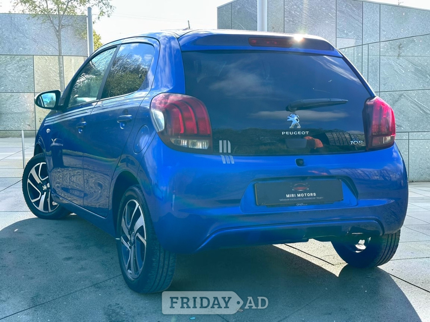 [ berth ]Peugeot 108