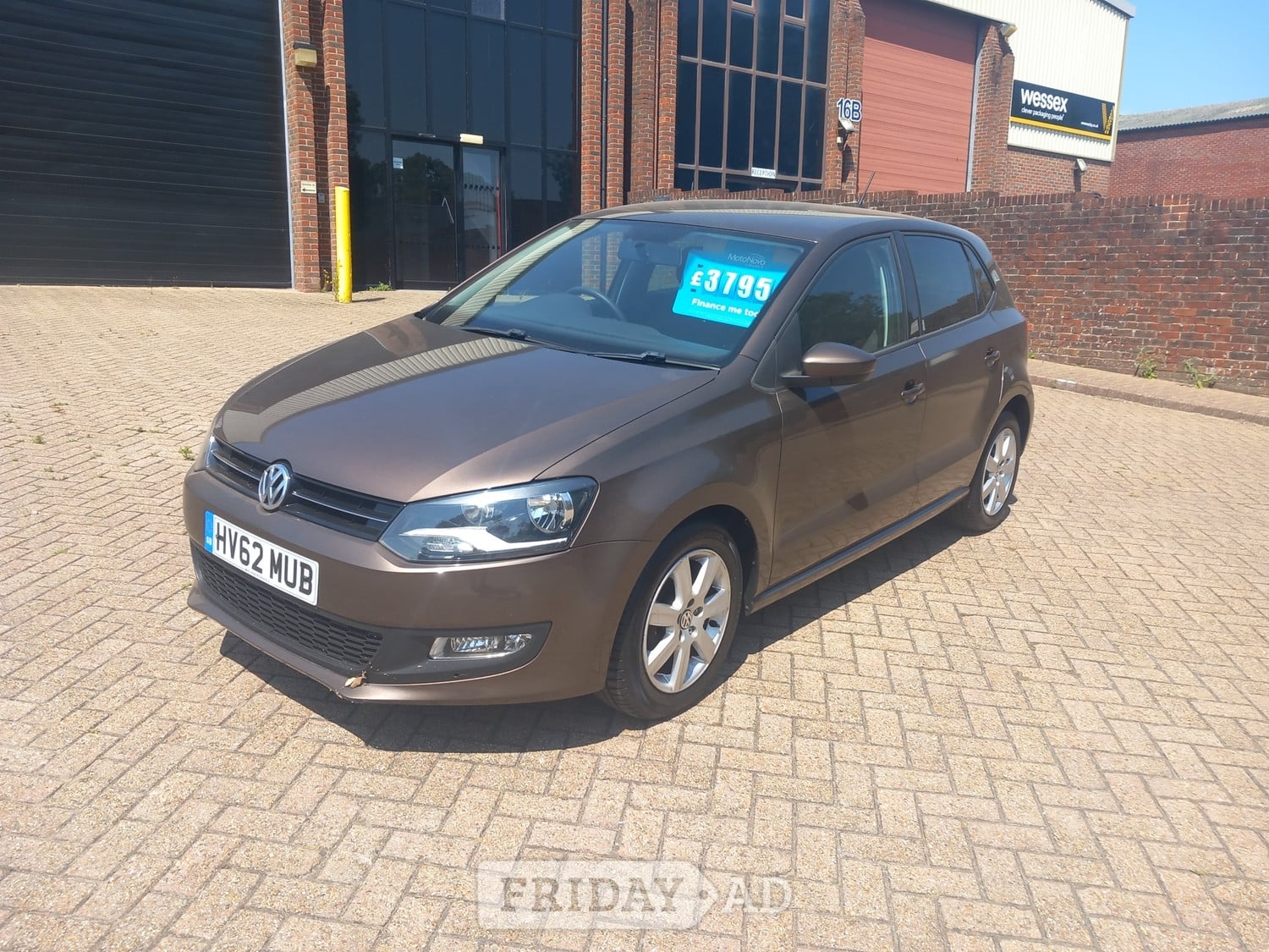 [ berth ]Volkswagen Polo