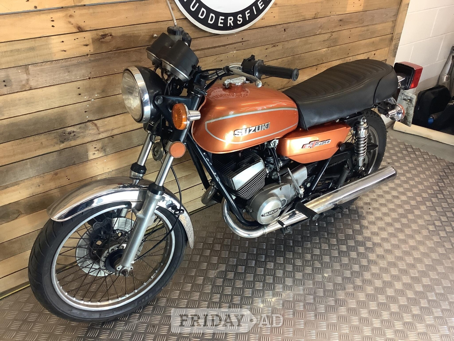 [ berth ]Suzuki GT