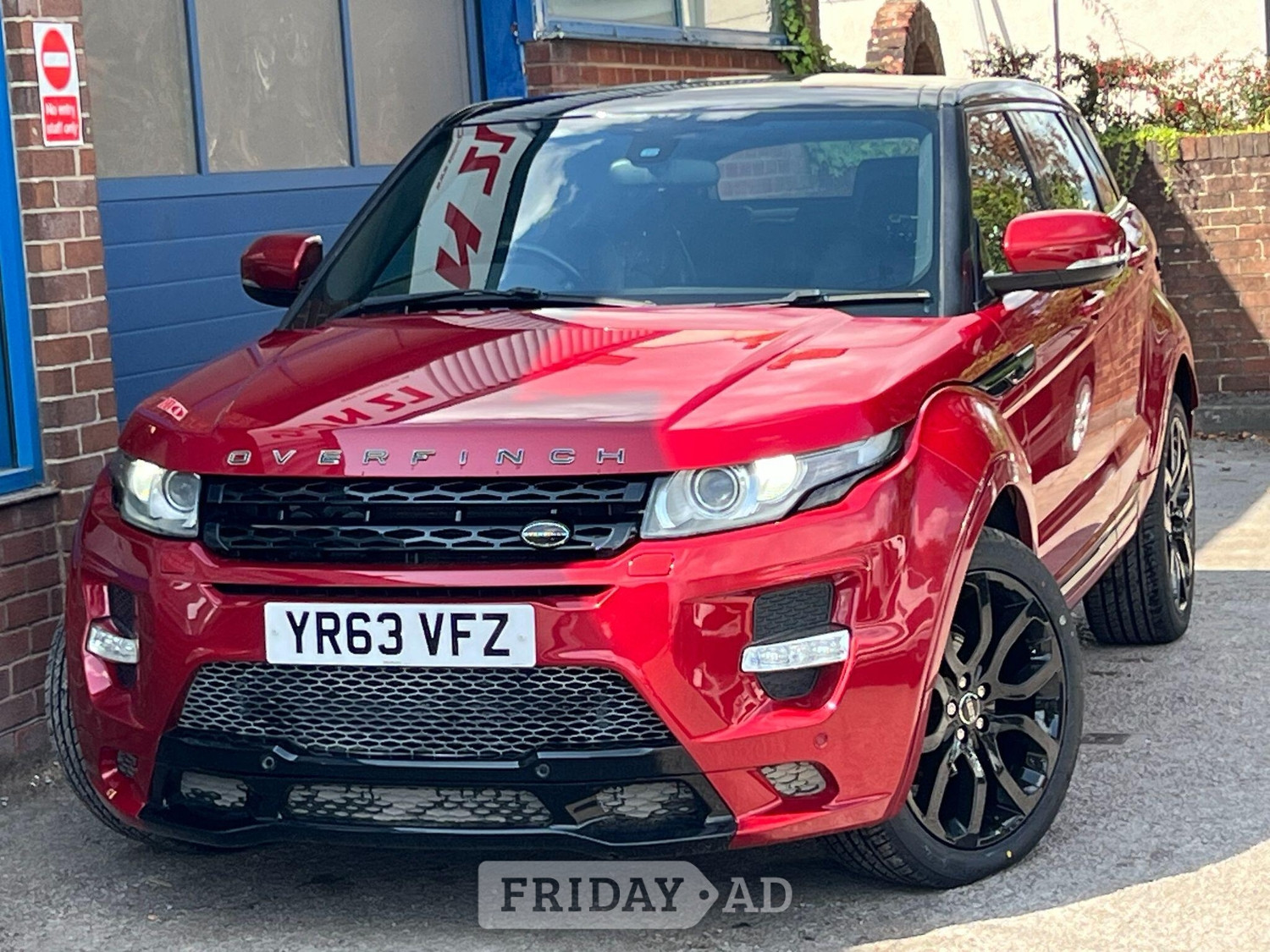 [ berth ]Land Rover Range Rover Evoque