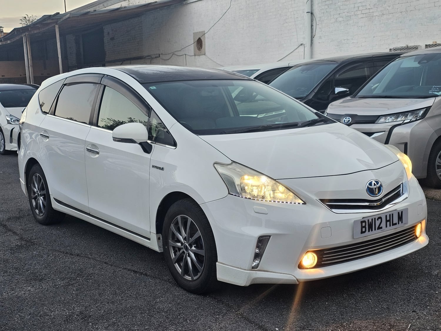 [ berth ]Toyota Prius+