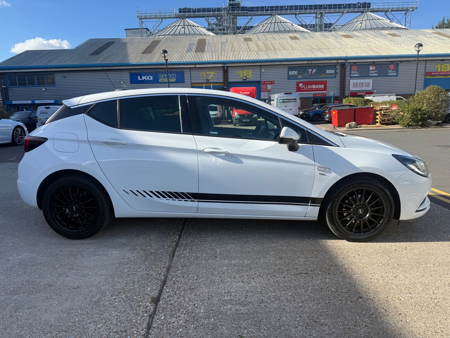 [ berth ]Vauxhall Astra