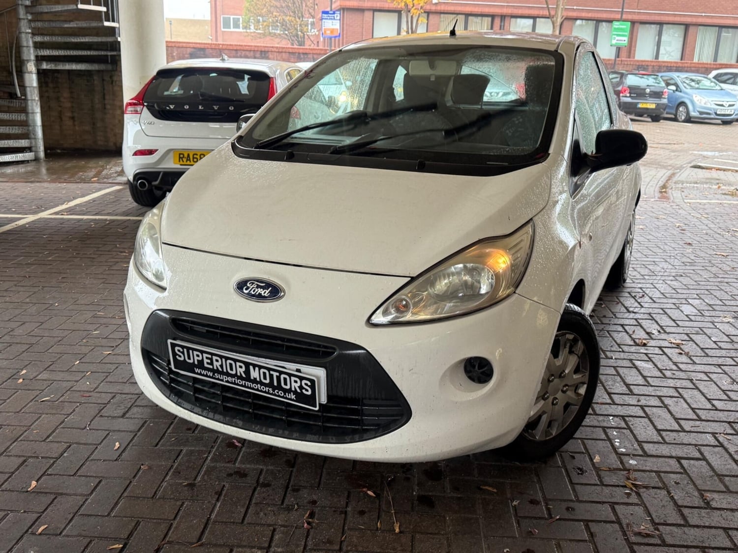 [ berth ]Ford Ka