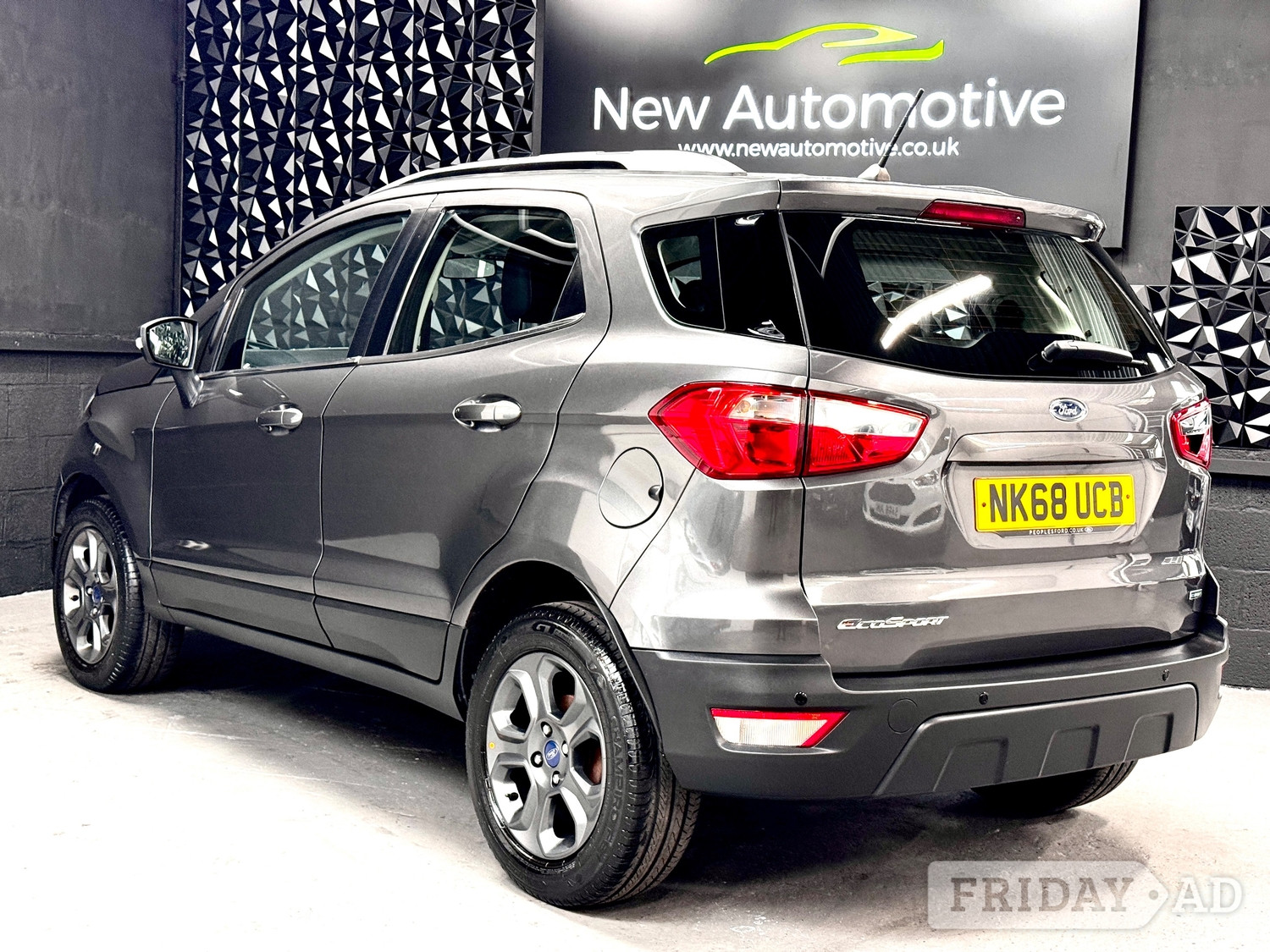 [ berth ]Ford Ecosport