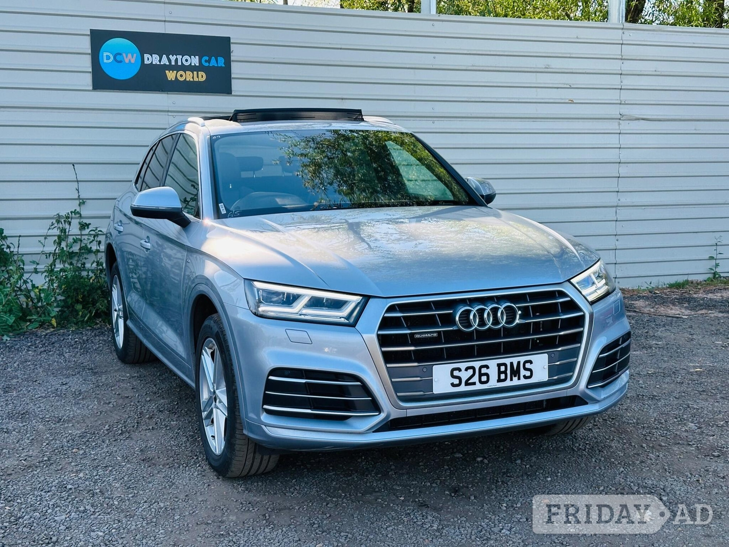 Audi Q5 2017 in Hillingdon