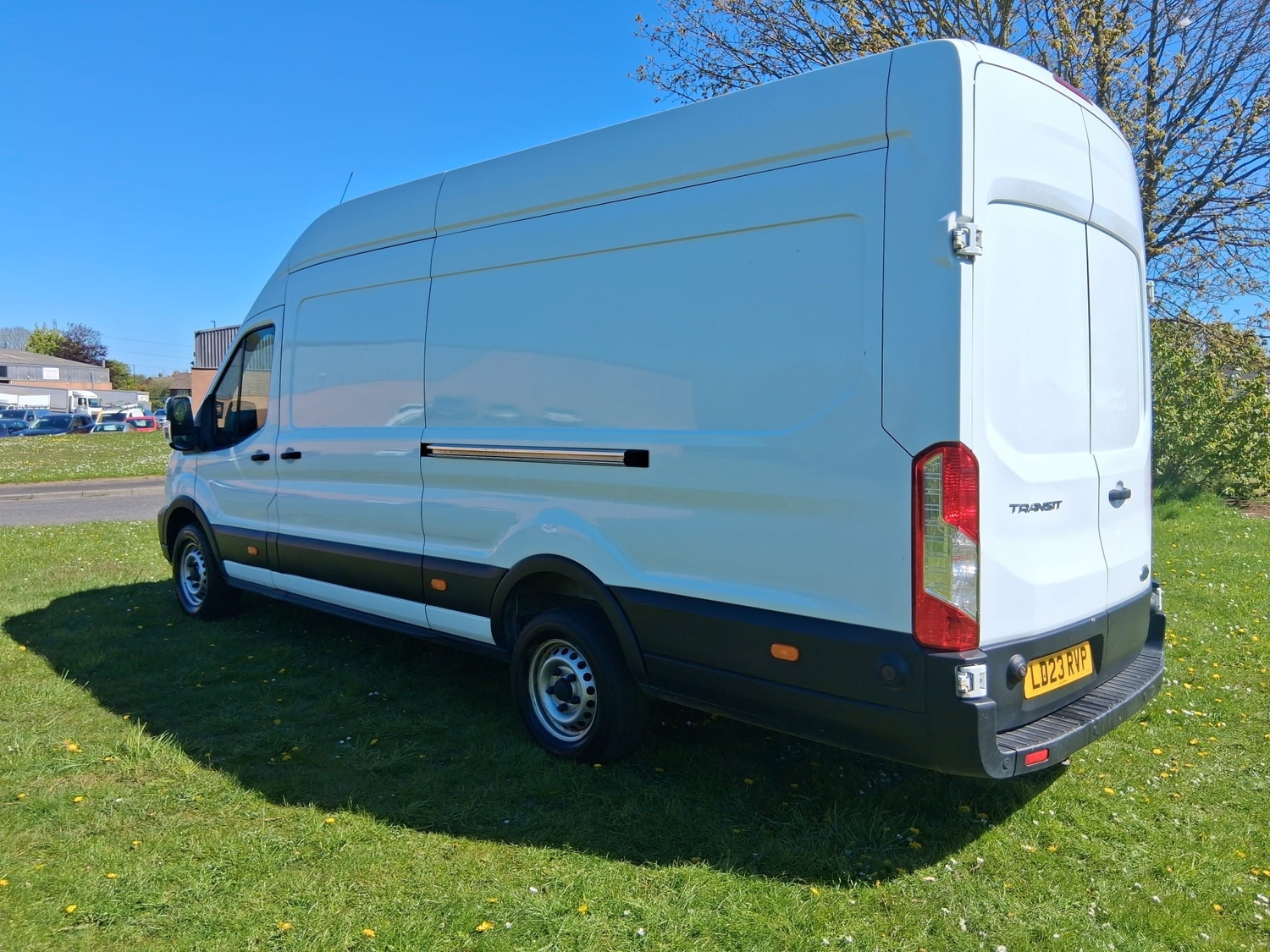 [ berth ]Ford Transit