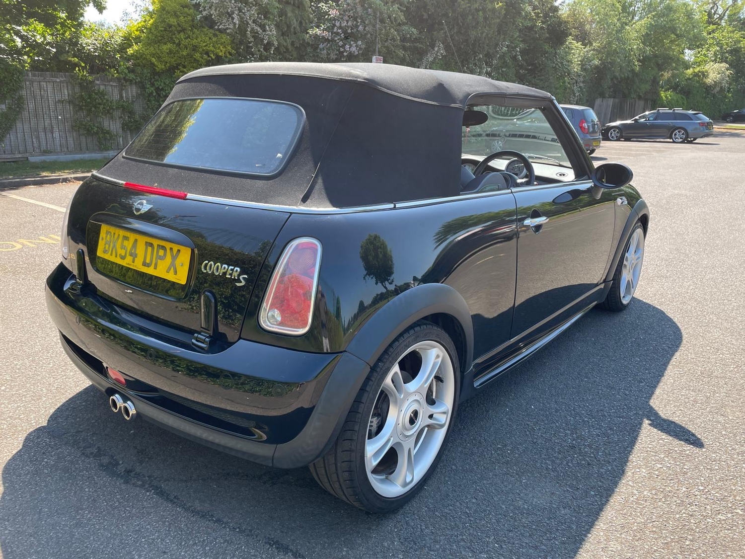 Mini Convertible 2004 - Cars