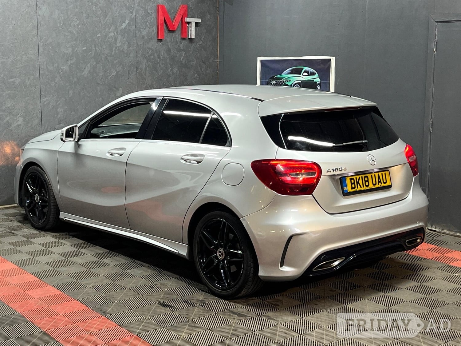 [ berth ]Mercedes-Benz A Class