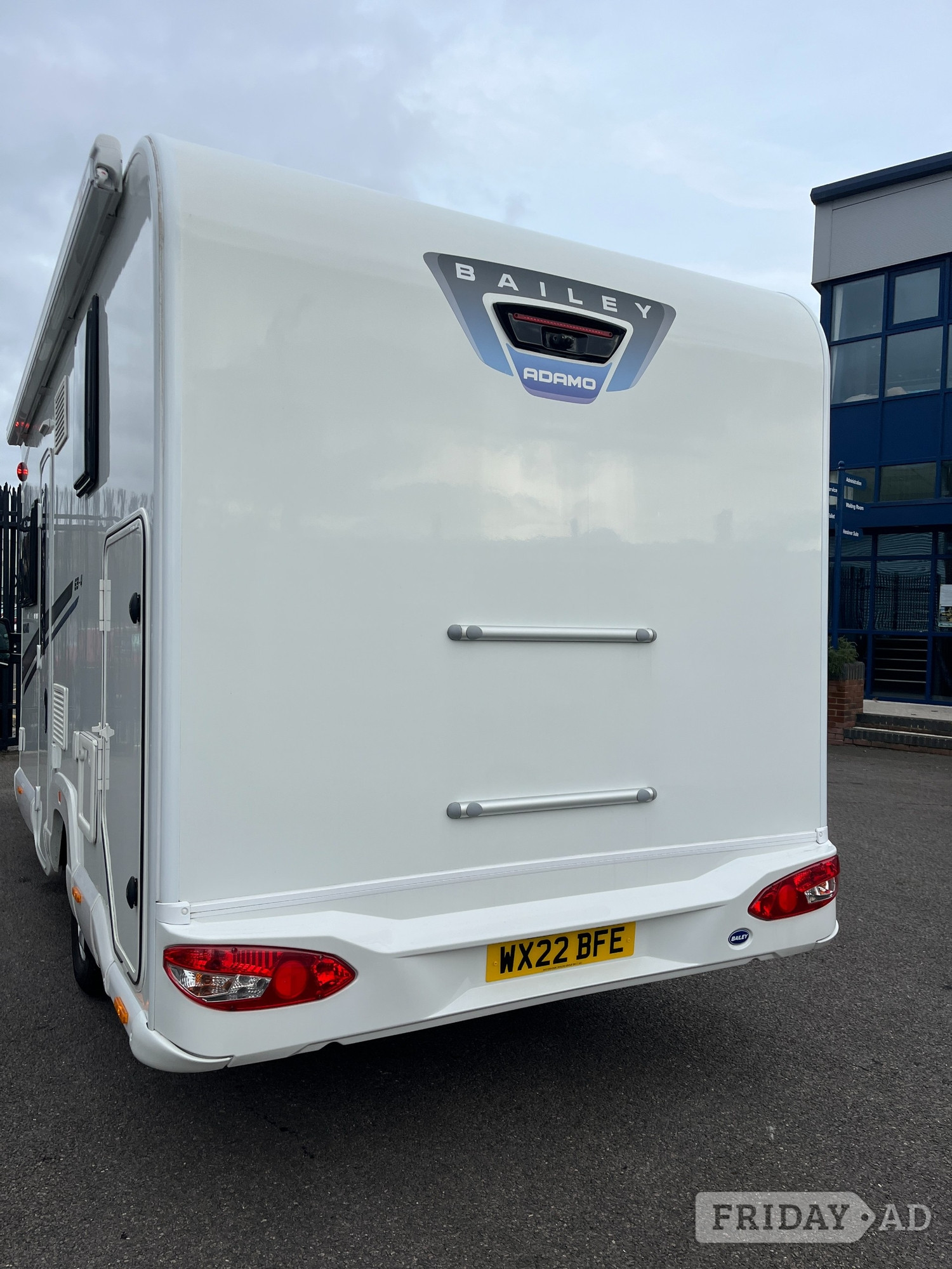 Bailey Adamo 69-4 2022 - Motorhomes & Caravans