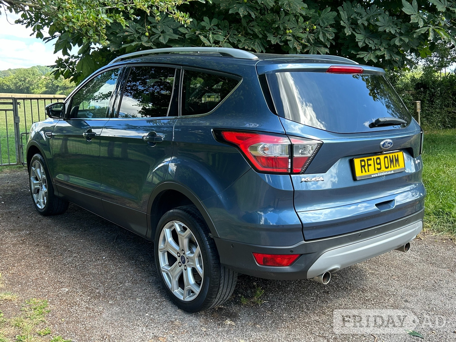 [ berth ]Ford Kuga