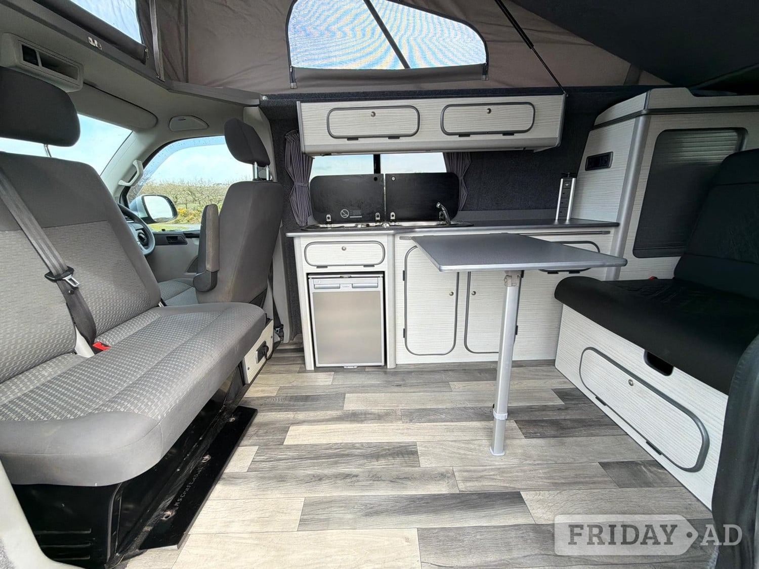 Volkswagen Transporter T28 2015 - Motorhomes & Caravans in Paignton