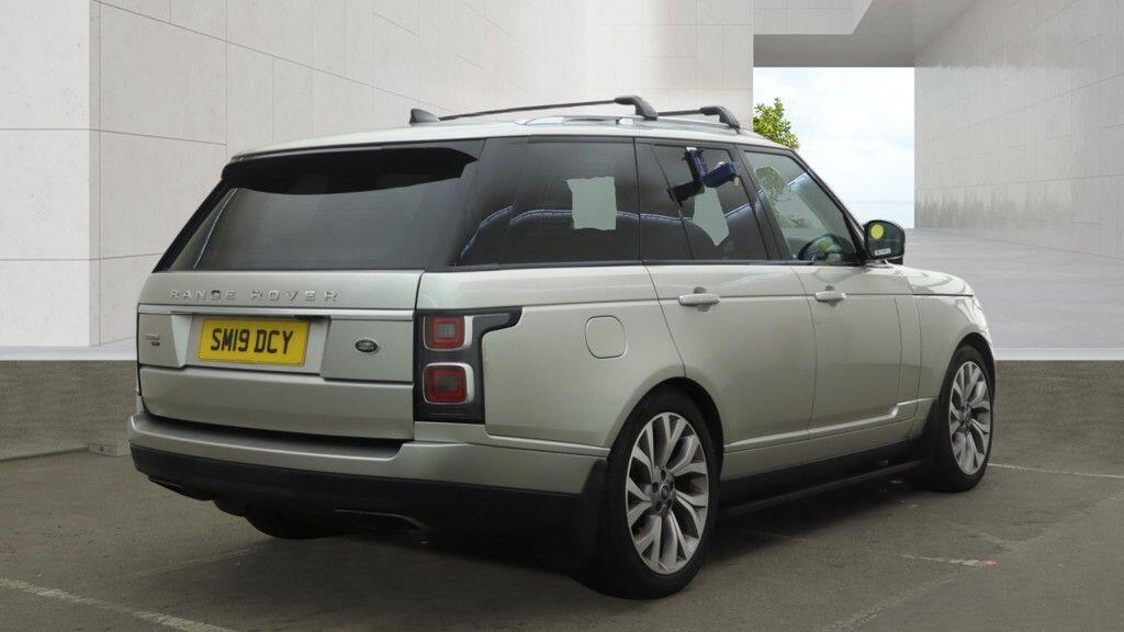 [ berth ]Land Rover Range Rover