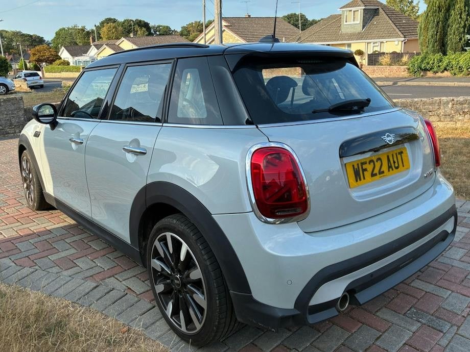 [ berth ]Mini Hatch