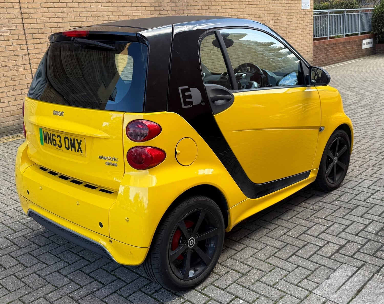 Smart ForTwo 2013 - Cars in Brent