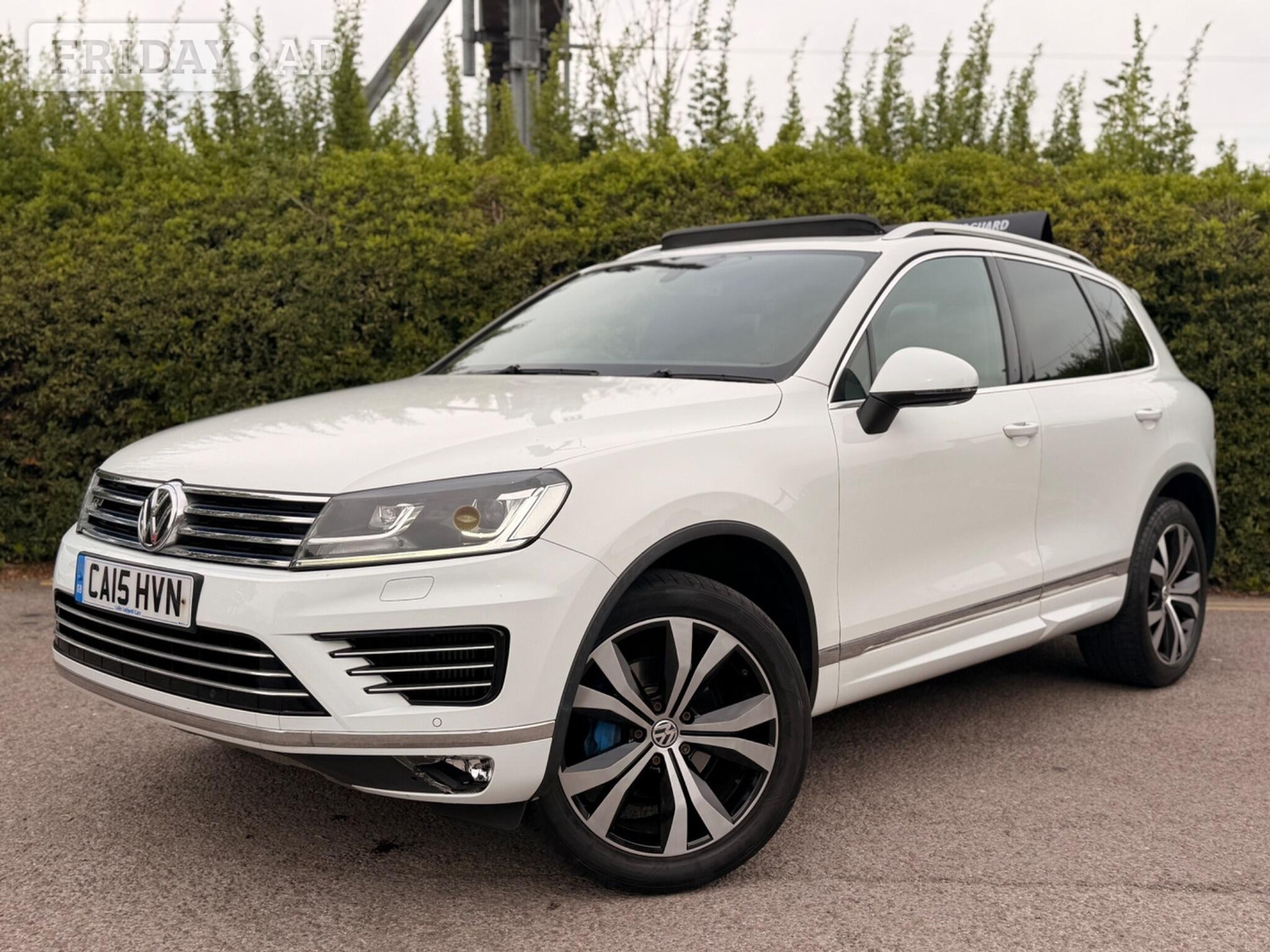Volkswagen Touareg 2015 in Swindon