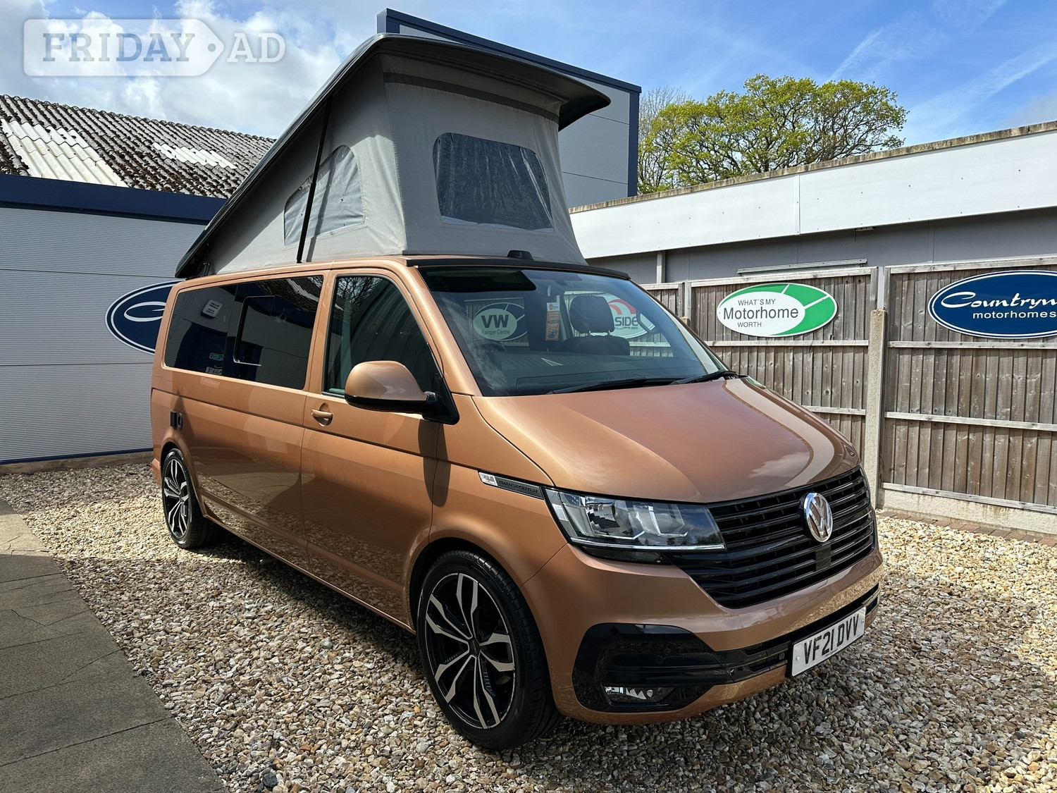 Camper King Santorini Poole
