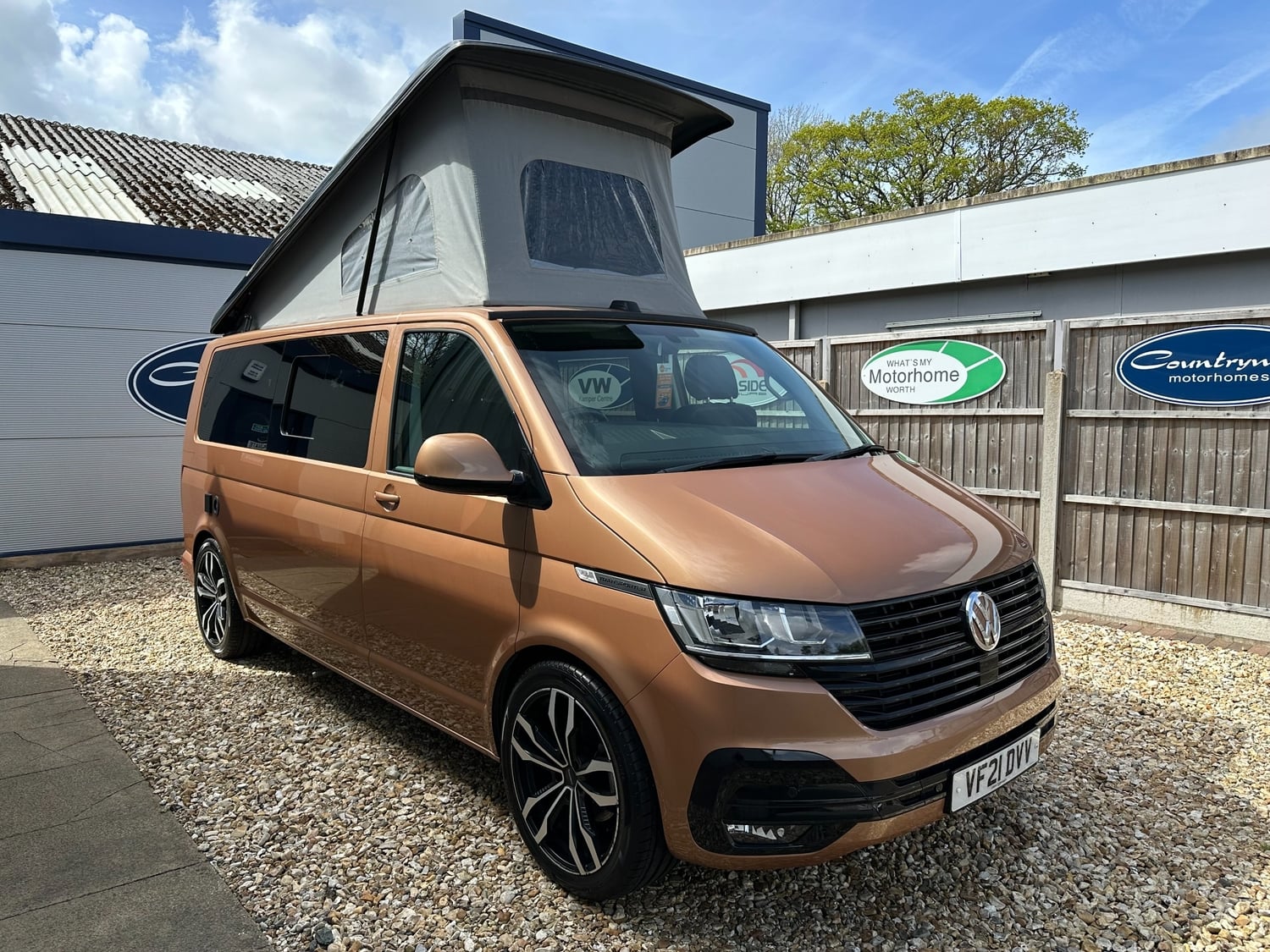Camper King Santorini Poole