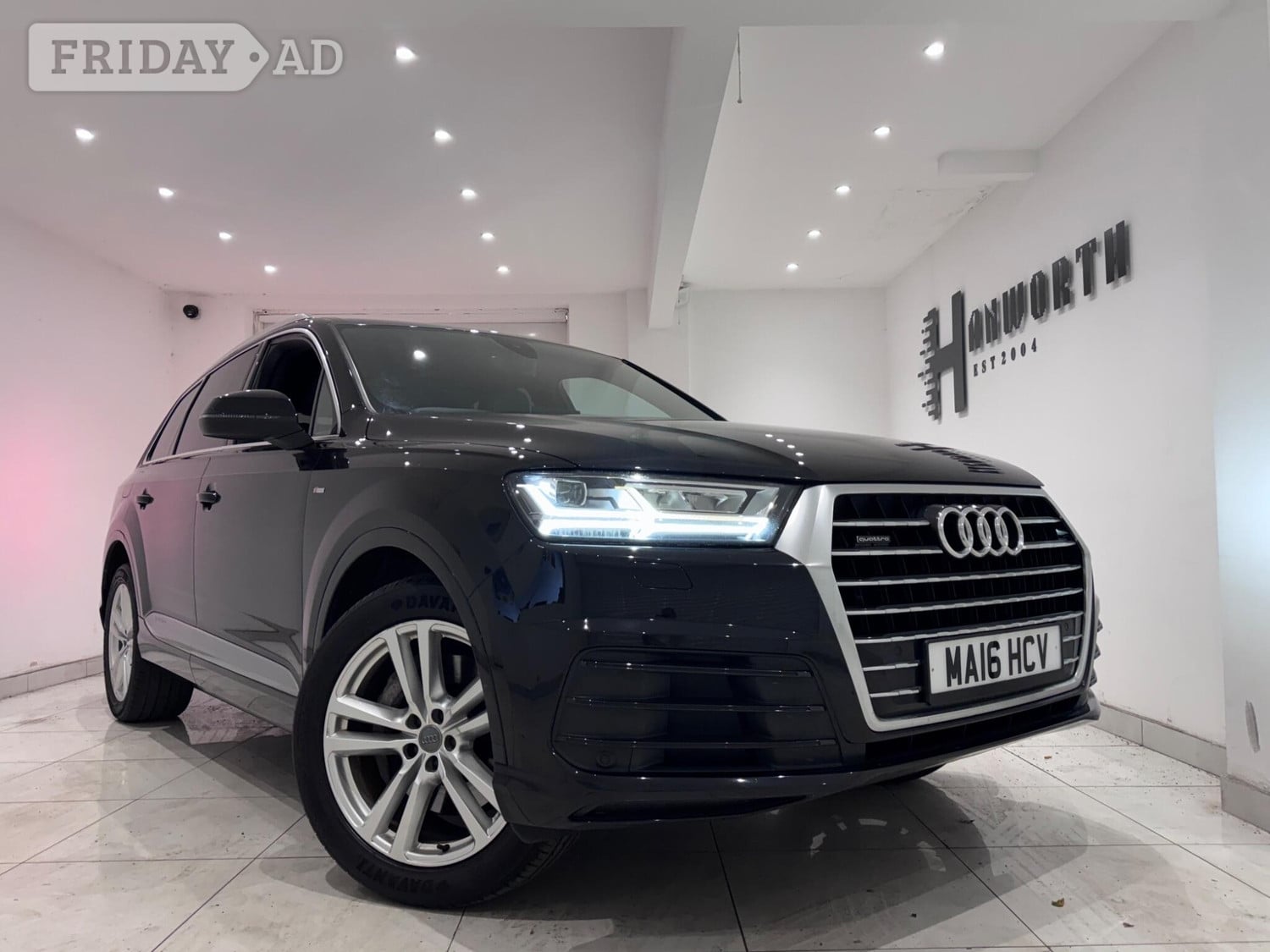 Audi Q7 2016 in Hounslow