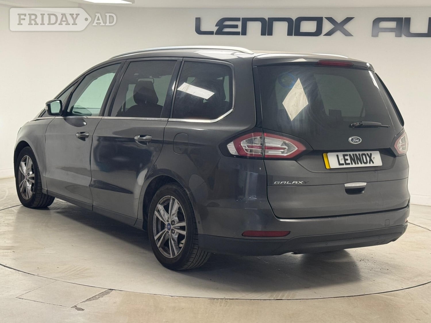 Ford Galaxy 2016 - Cars in Brent
