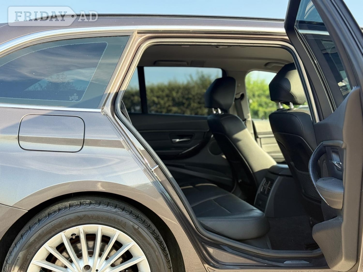 [ berth ]BMW 3 Series