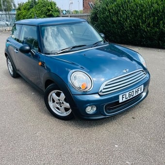 Mini Hatch 2010