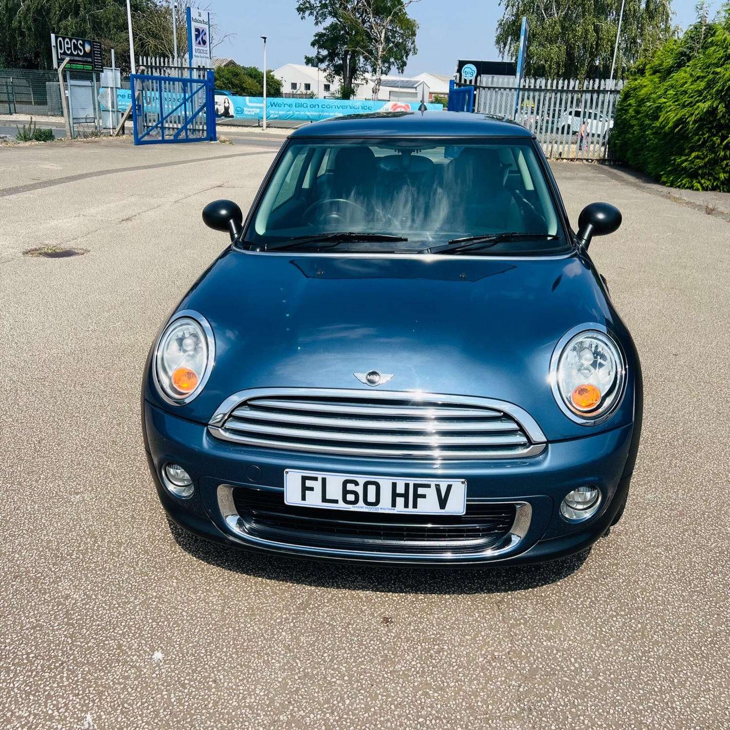 [ berth ]Mini Hatch