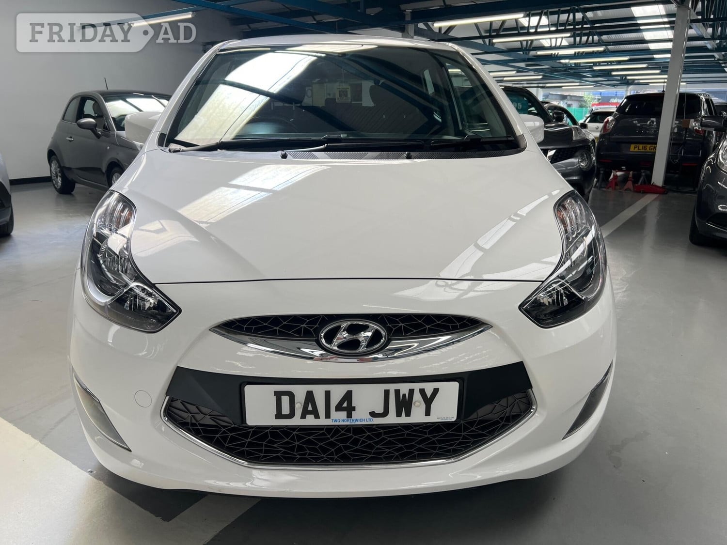 Hyundai ix20 2014 - Cars in Bolton