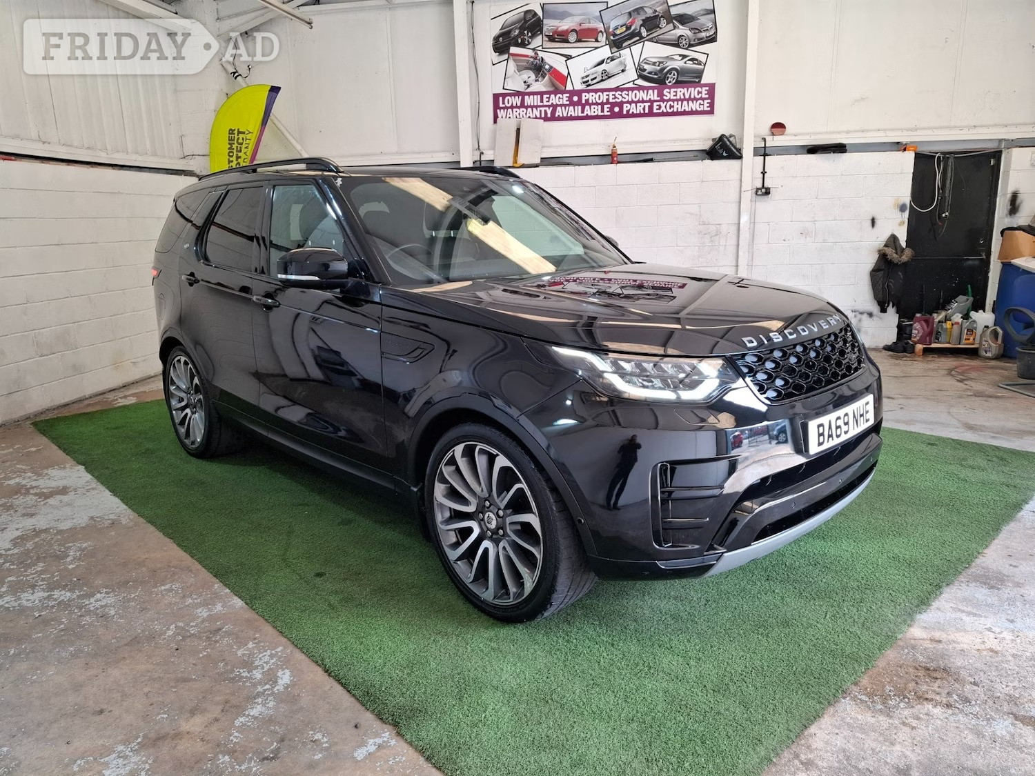 [ berth ]Land Rover Discovery