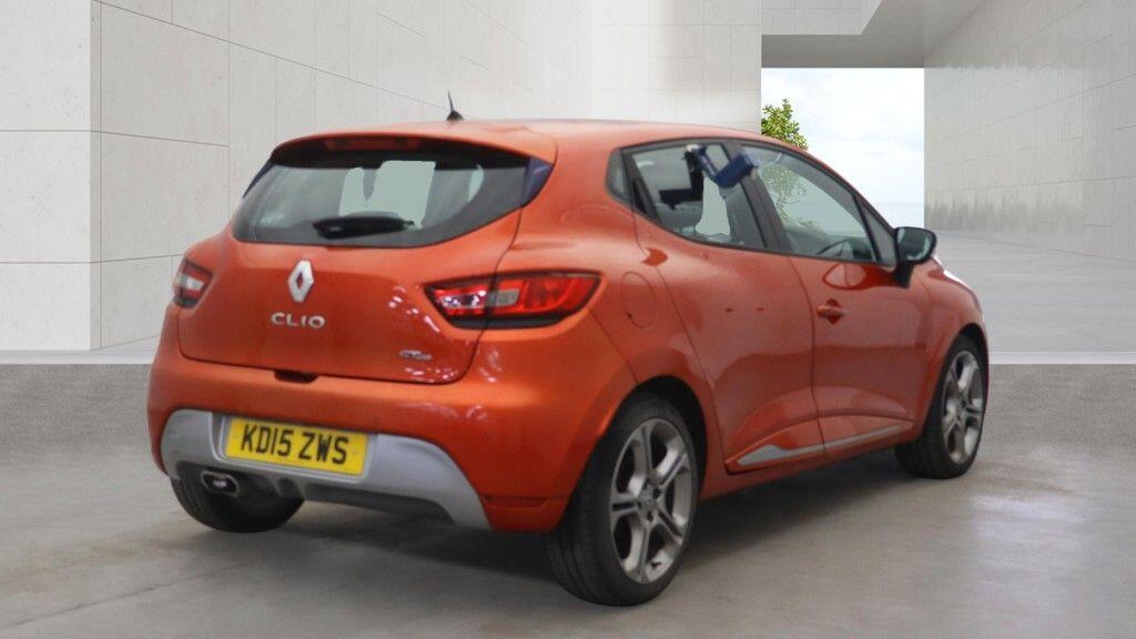 Renault Clio 2015 - Cars in Winchester
