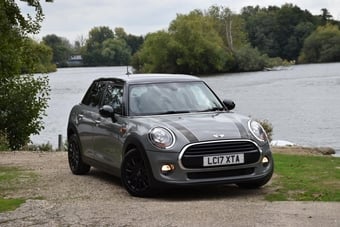 Mini Hatch 2017