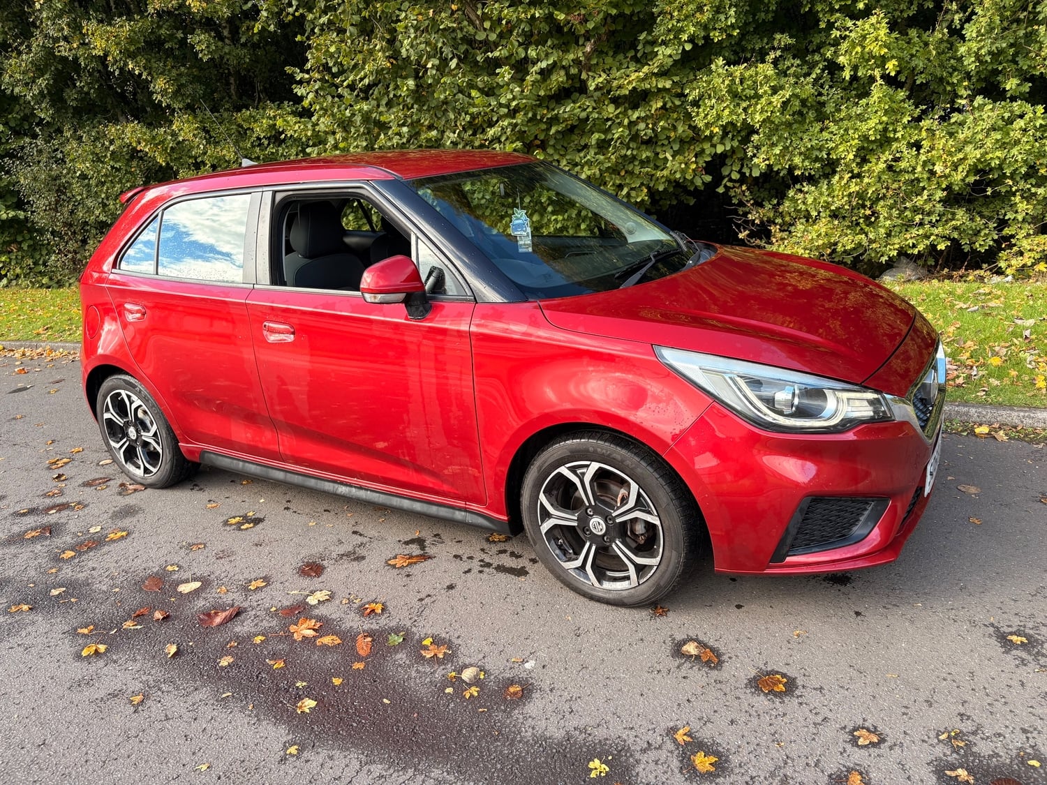 MG MG3 Glasgow