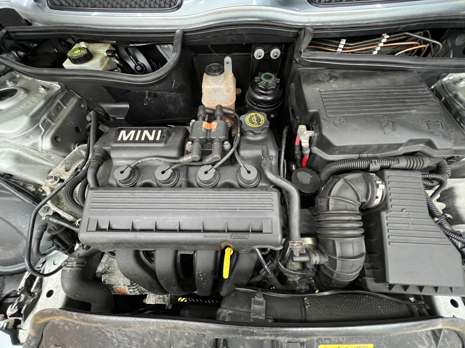 Mini Convertible 2004 - Cars in Cranleigh