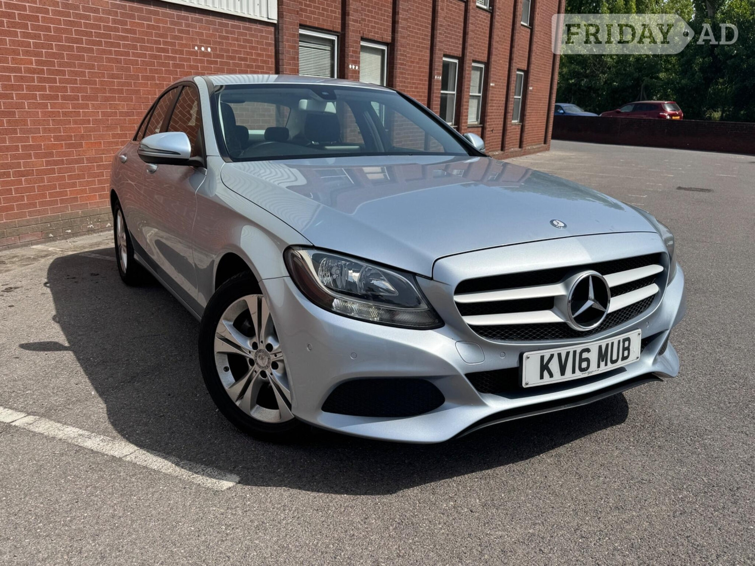 Mercedes-Benz C Class 2016 - Cars in Hounslow