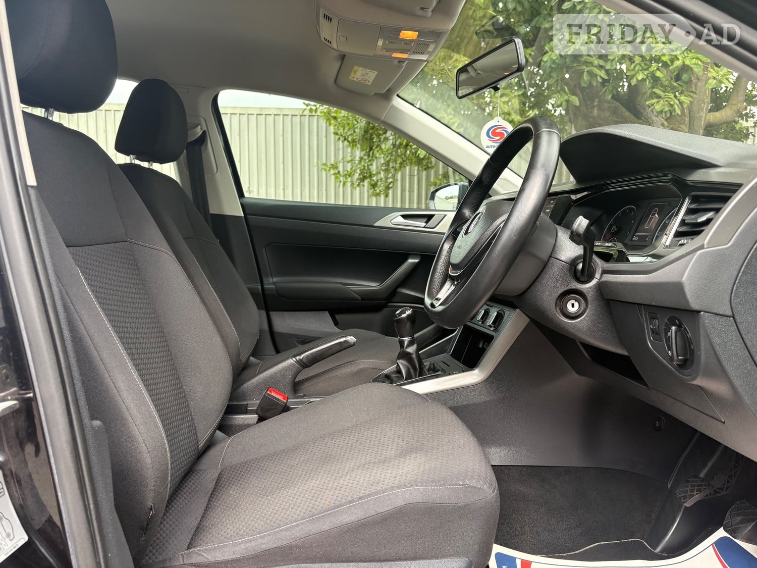 Volkswagen Polo 2018 - Cars in Airdrie