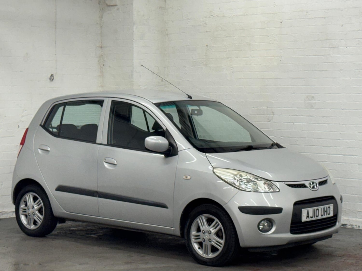 Hyundai i10 2010 - Cars in Birmingham