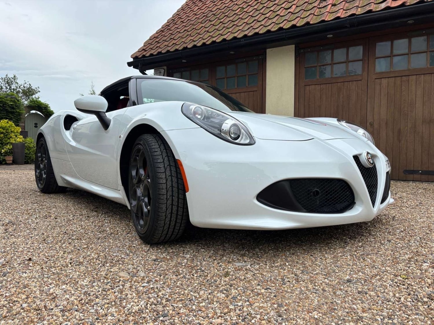[ berth ]Alfa Romeo 4C