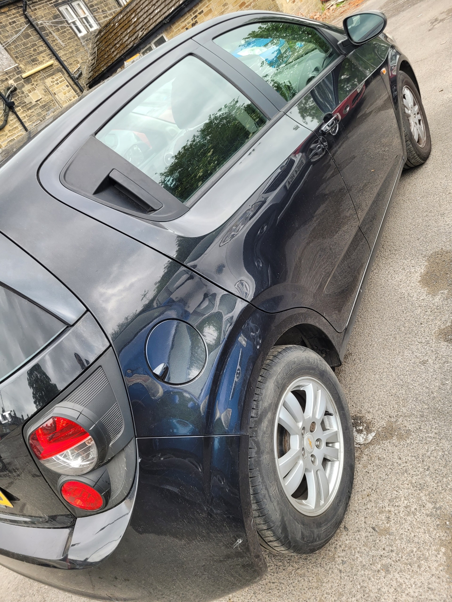 Chevrolet Aveo 2012 - Cars