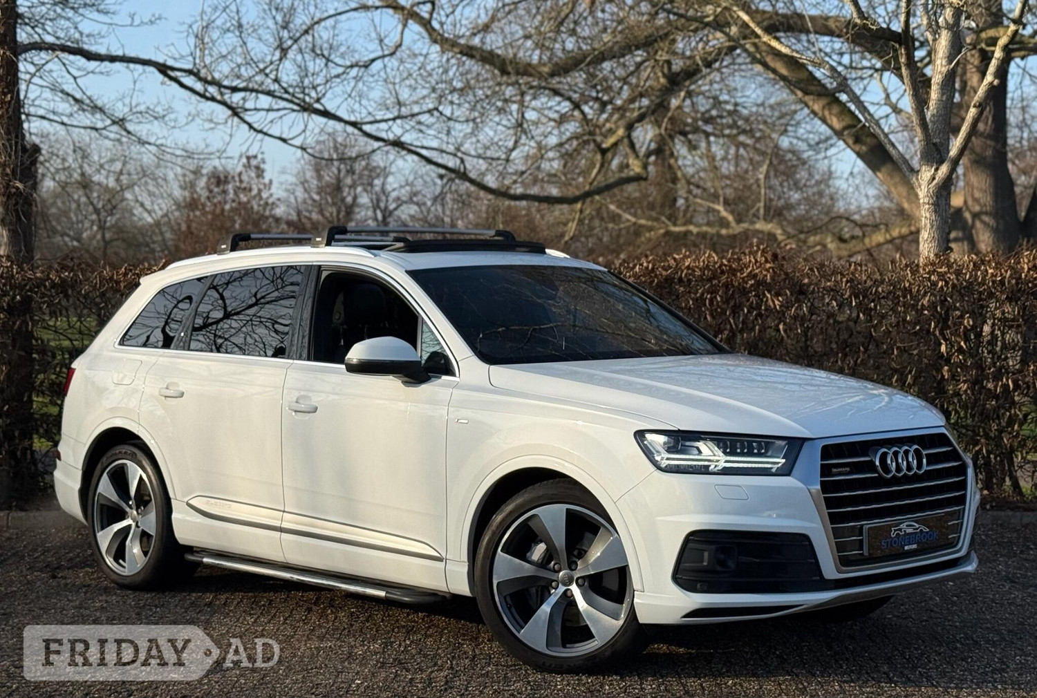 Audi Q7 2016 in Hillingdon