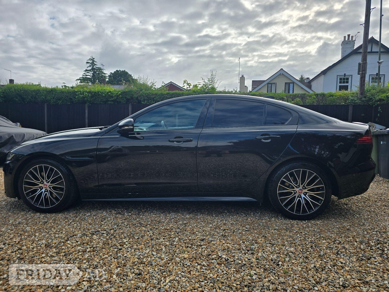 [ berth ]Jaguar XE