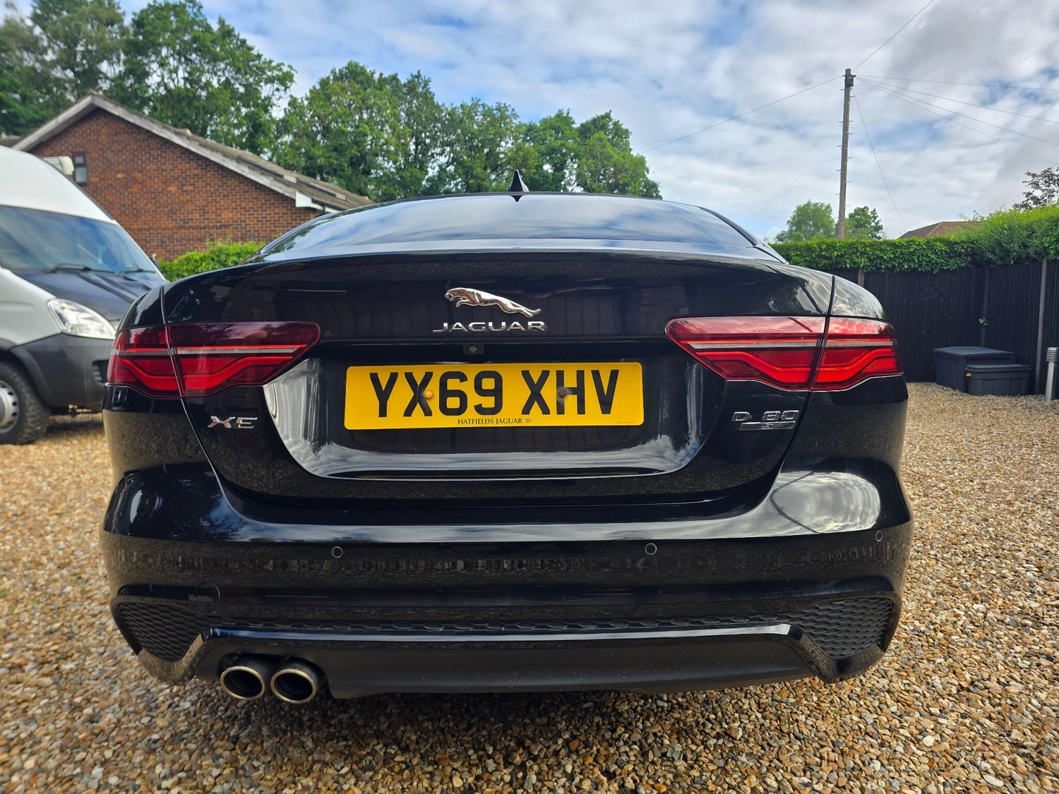 Jaguar XE 2019 - Cars