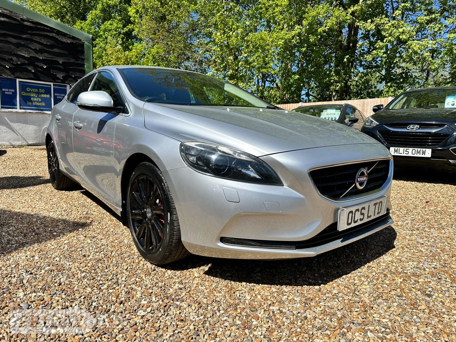 Volvo V40 2013 in Hook