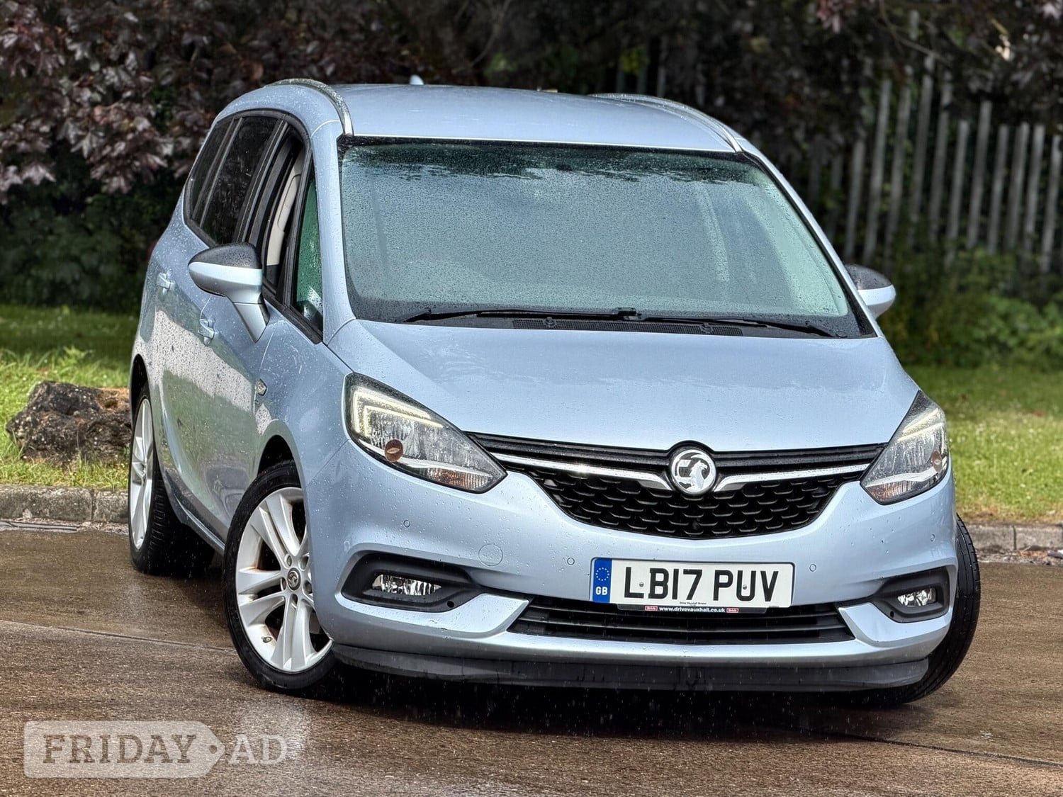 Vauxhall Zafira Tourer 2017 in Staines