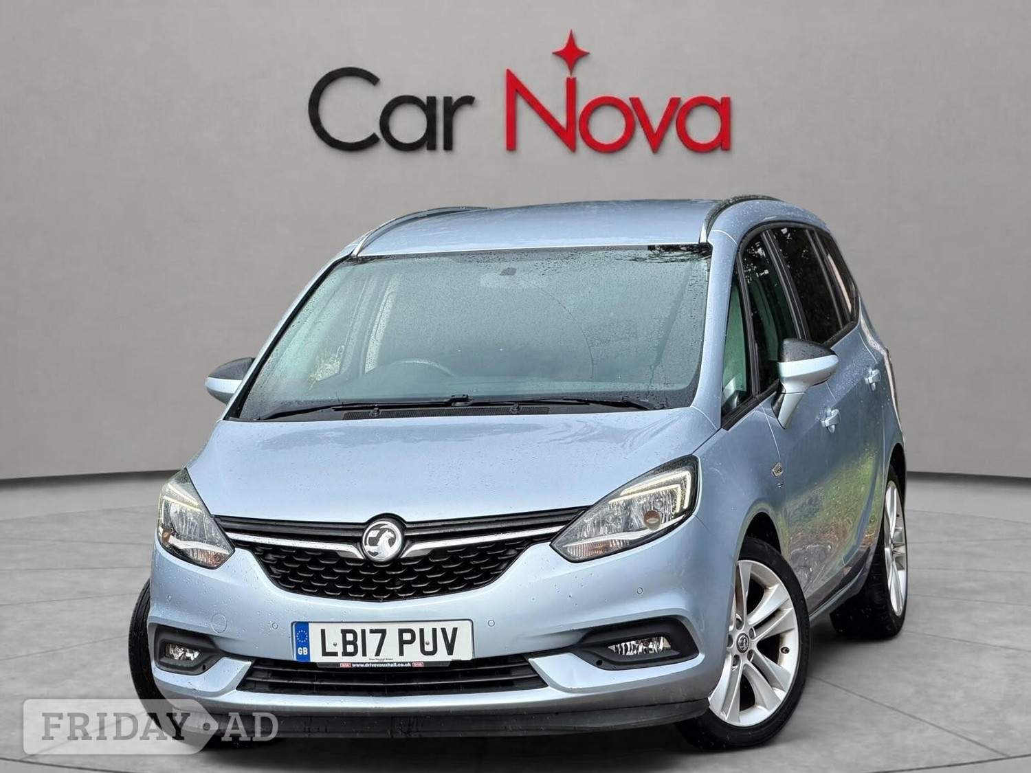 Vauxhall Zafira Tourer 2017 in Staines