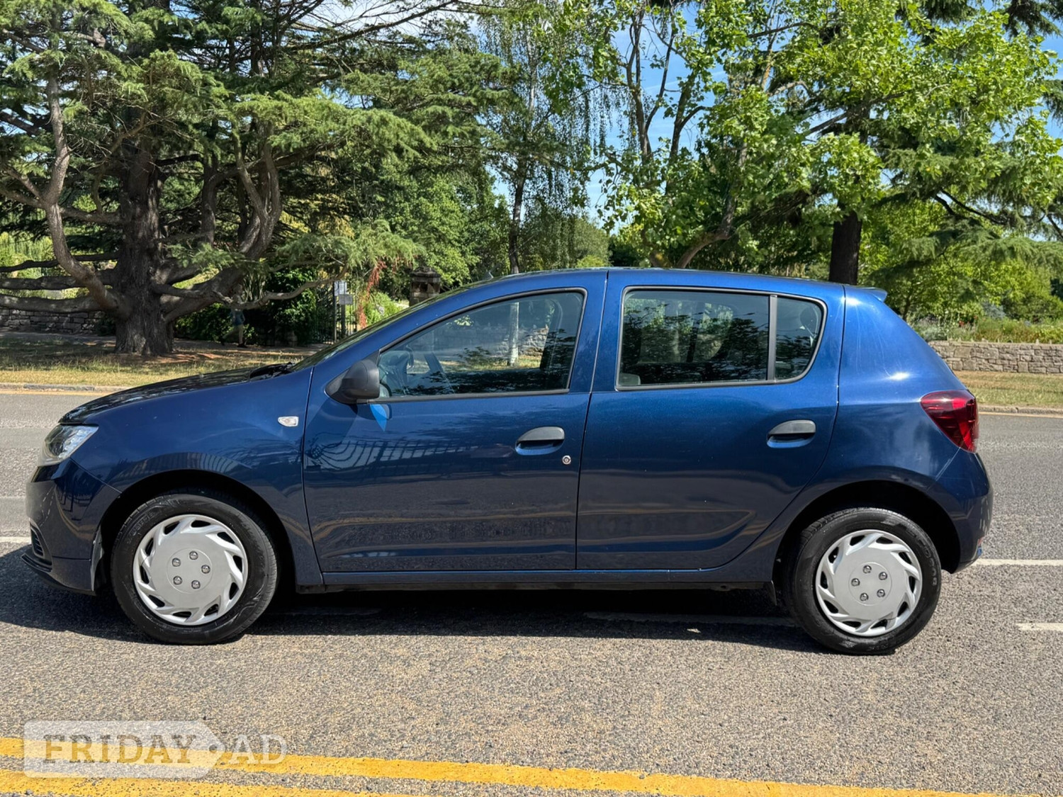 Dacia Sandero 2019 - Cars in Bexley