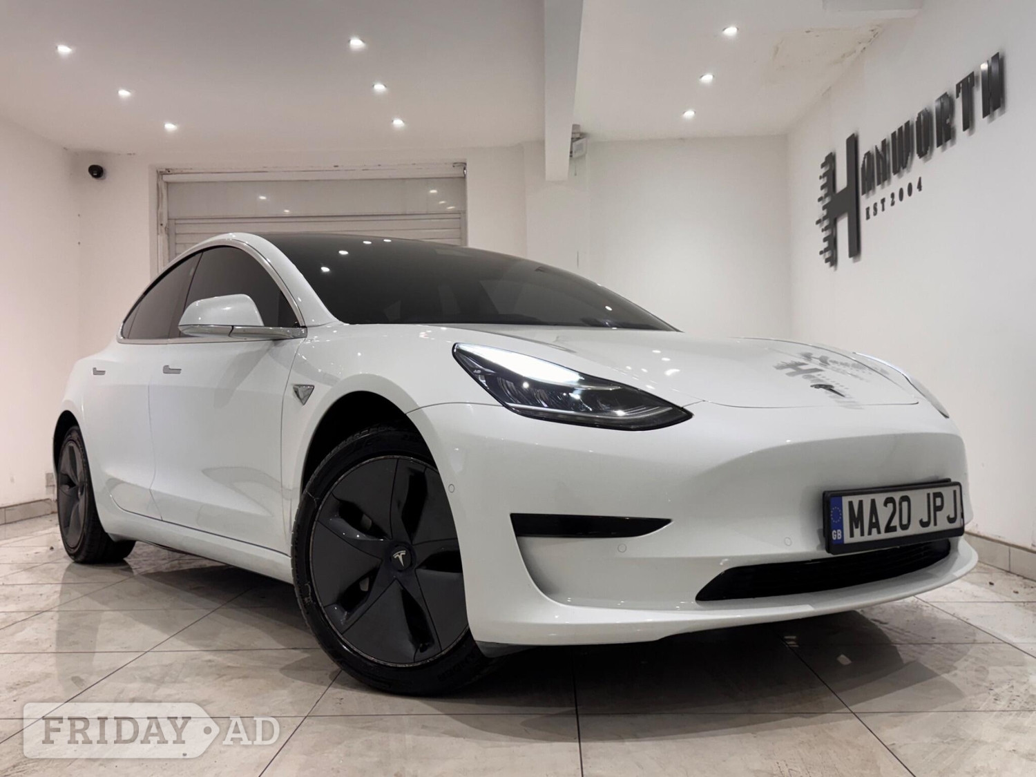 Tesla Model 3 2020 in Hounslow