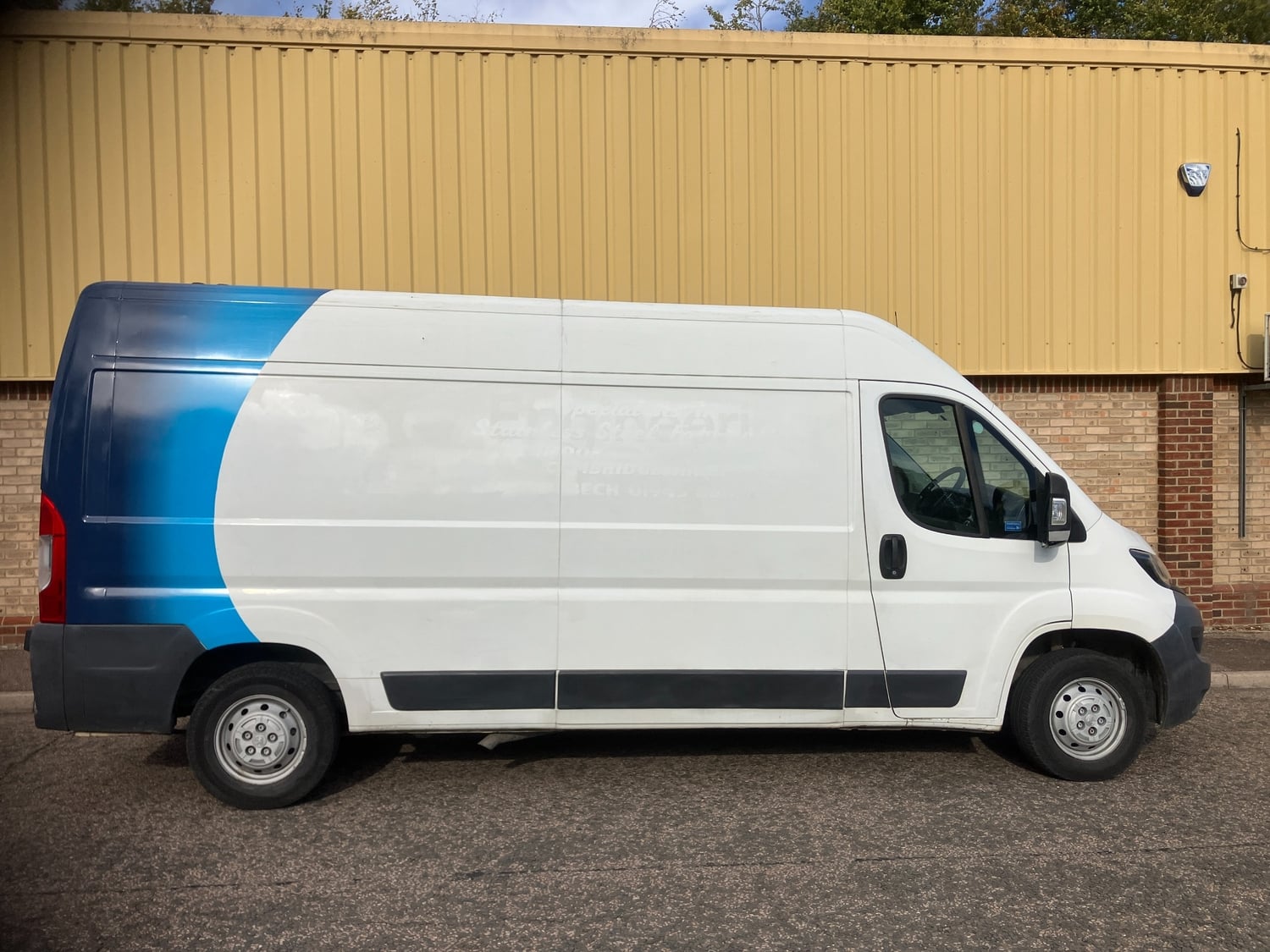 Peugeot Boxer 2016 - Vans & Commercial Vehicles in Ashbourne