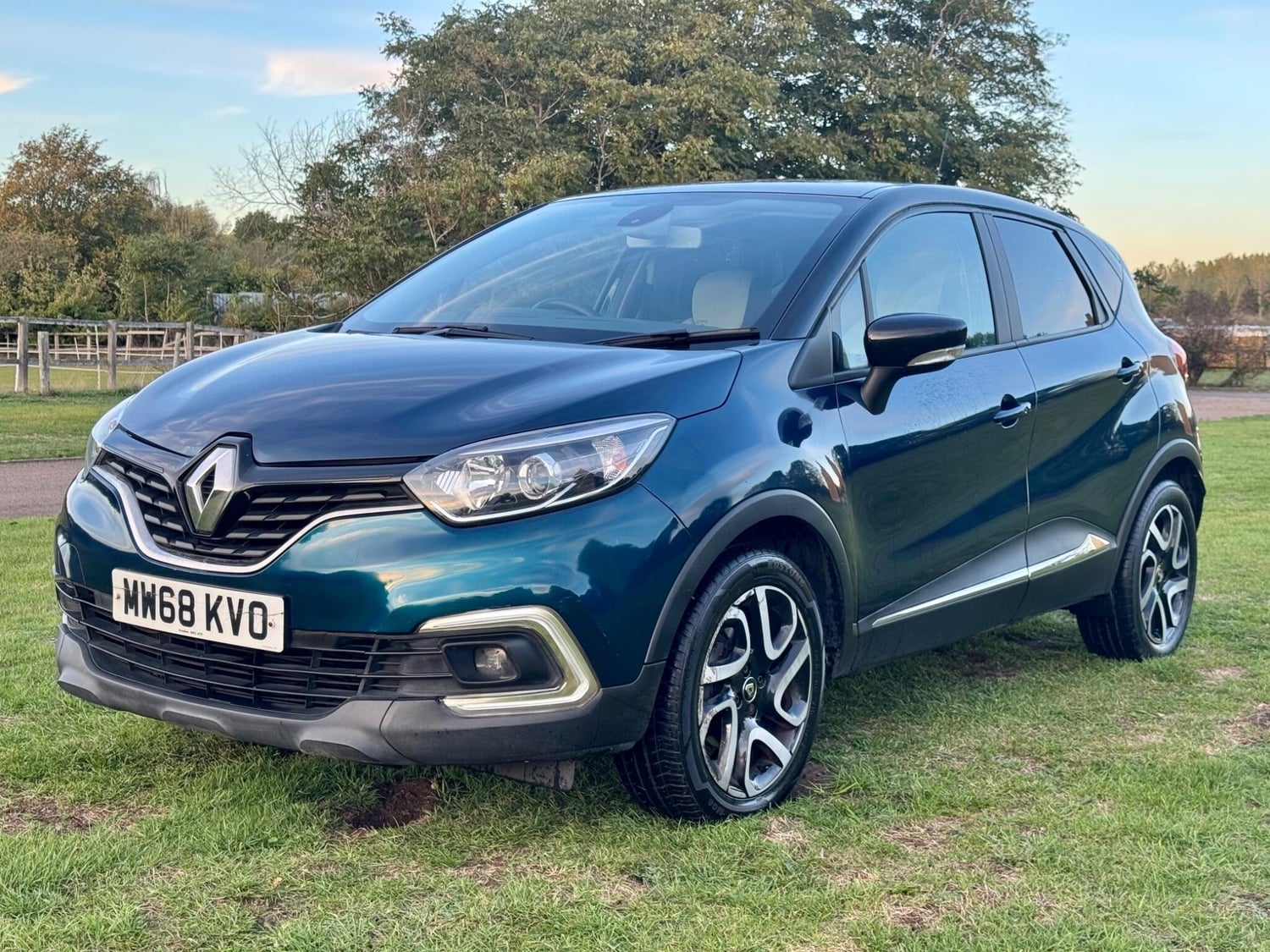 Renault Captur Bedford