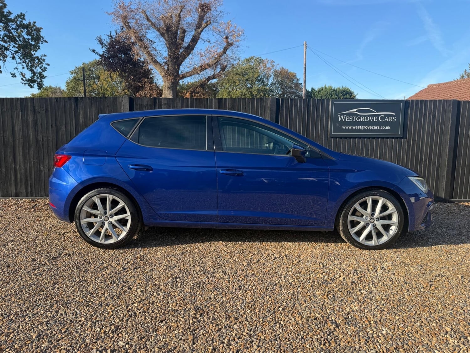 SEAT Leon Addlestone